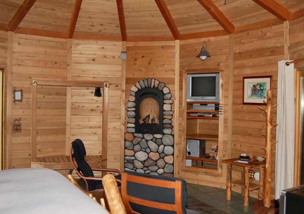 Stormking Hotel 애쉬포드 외부 사진
